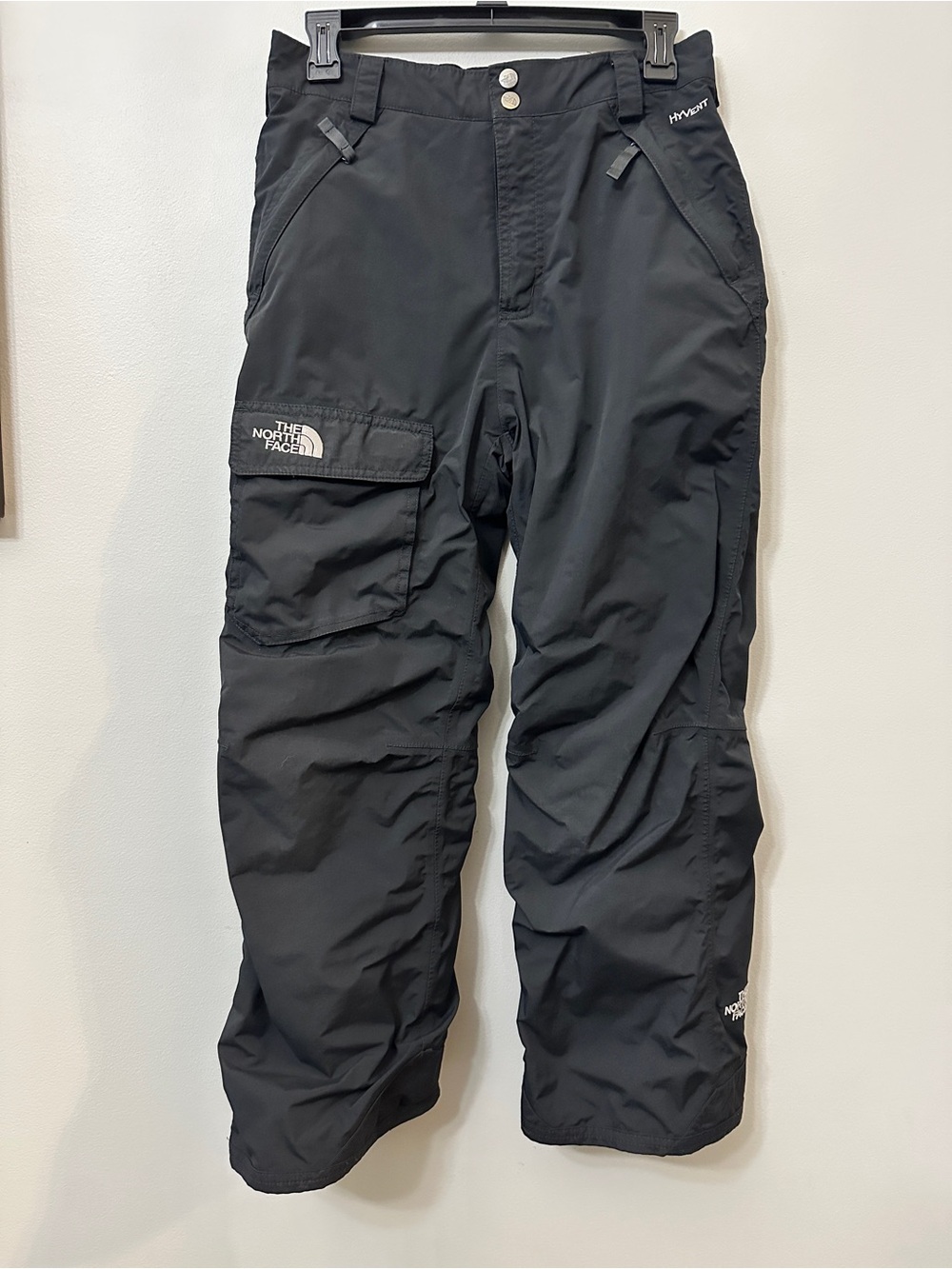 The North Face Boys HyVent Snow Pants Black Size L (14/16) Waterproof Insulated